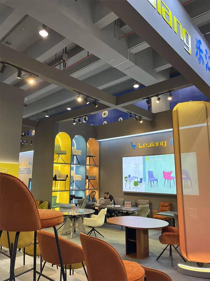 dining tables and chairs booth