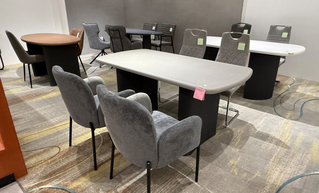 visit our showroom (2)