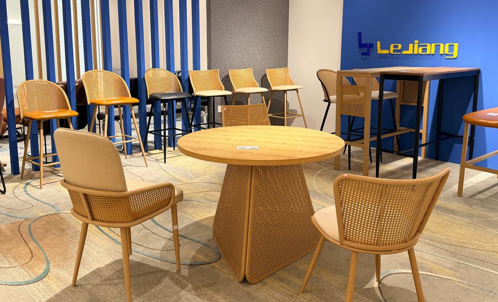 visit our showroom (7)